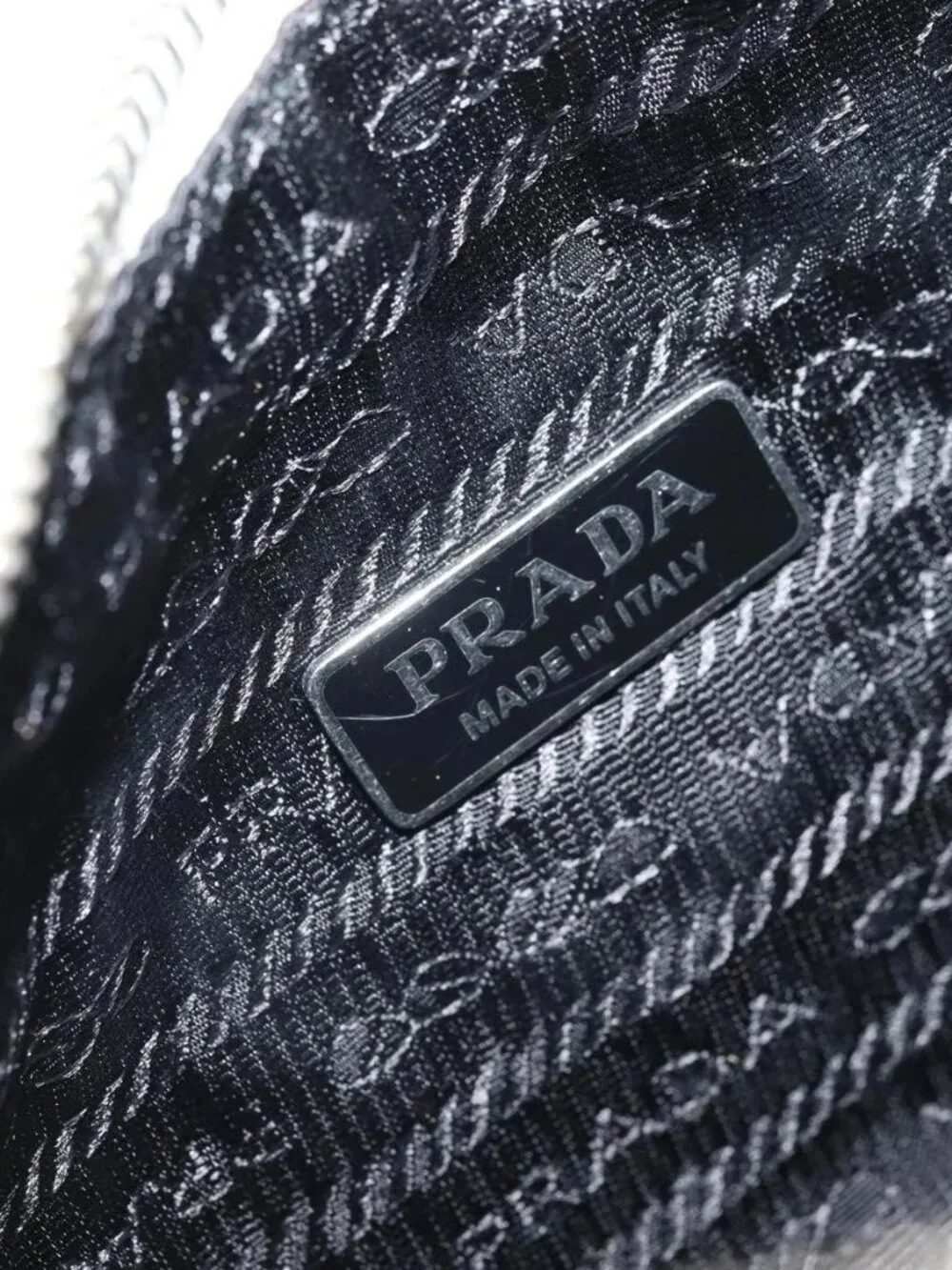 Prada item description	